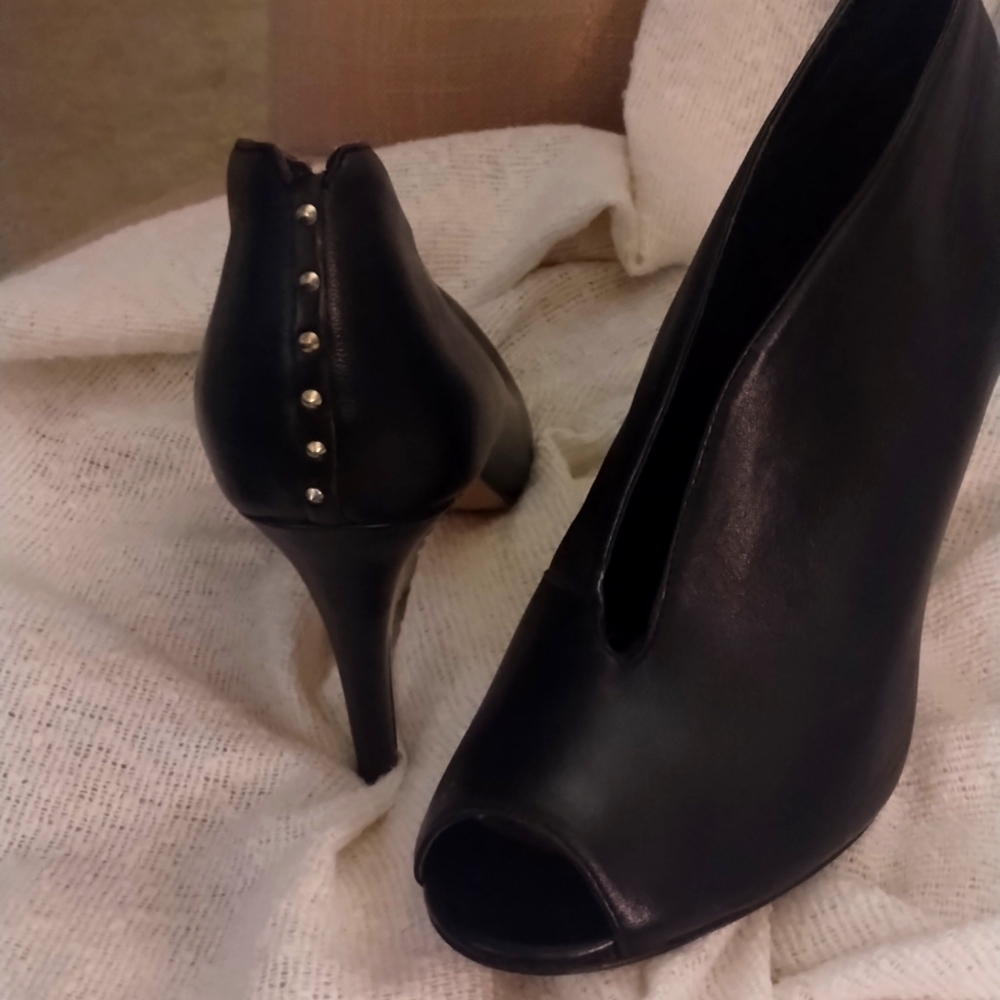 Halogen Black Leather Peep Toe Booties - Size 8